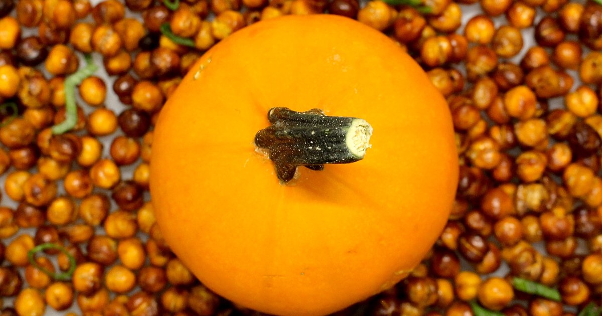 Healthy Recipe: Pumpkin Roasted Chickpeas