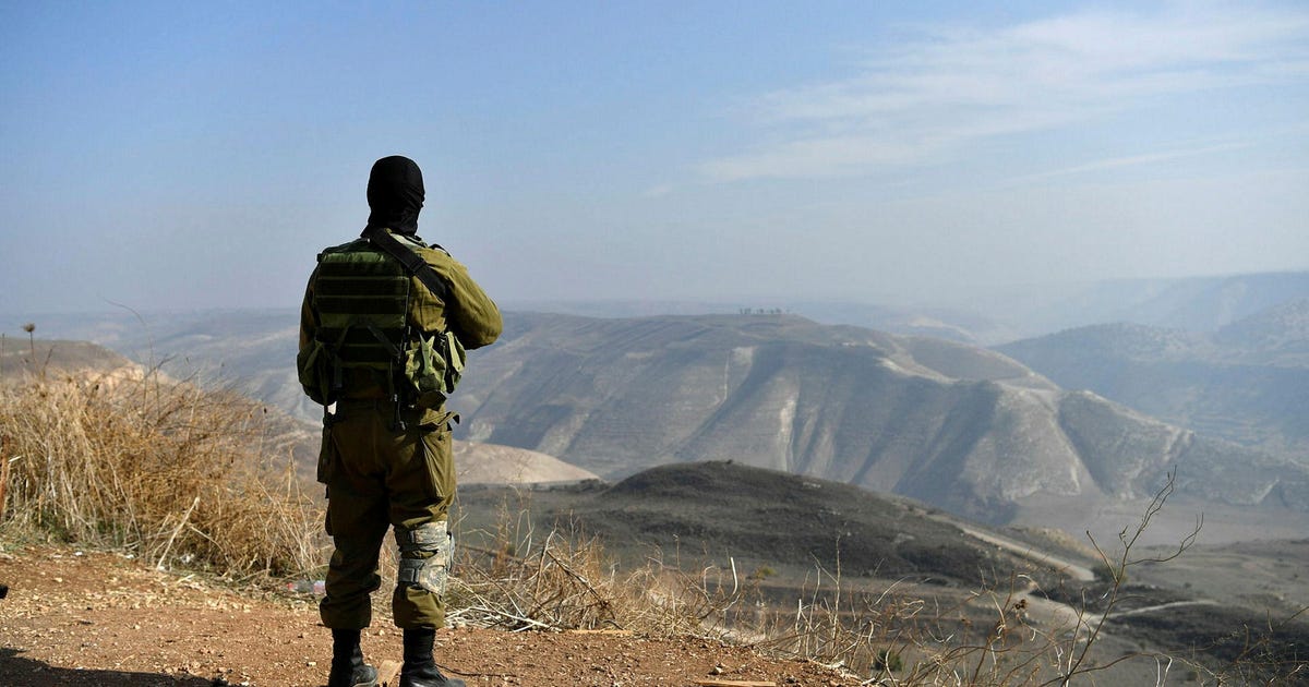 Israeli soldiers report limited access to mental support in IDF, seek civilian treatment