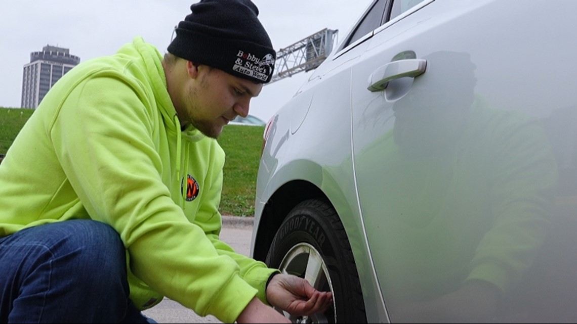 Minnesota’s drivers wake up to tire pressure warning light