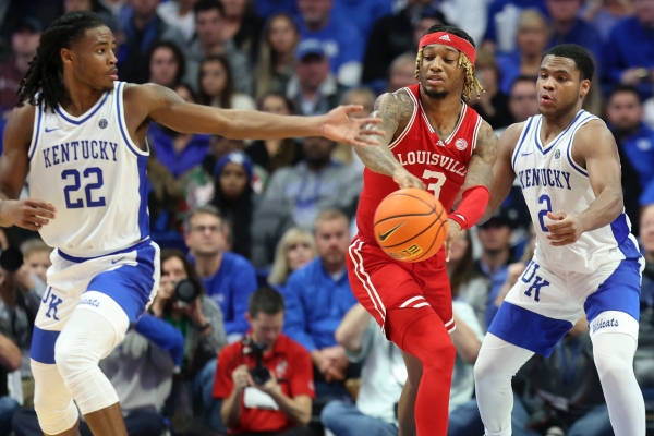 SEC basketball report: Calipari impressed with Hogs’ Ellis