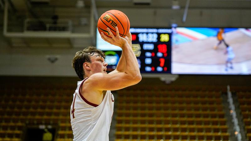 Men’s Basketball Hosts William Peace in Exhibition on Tuesday