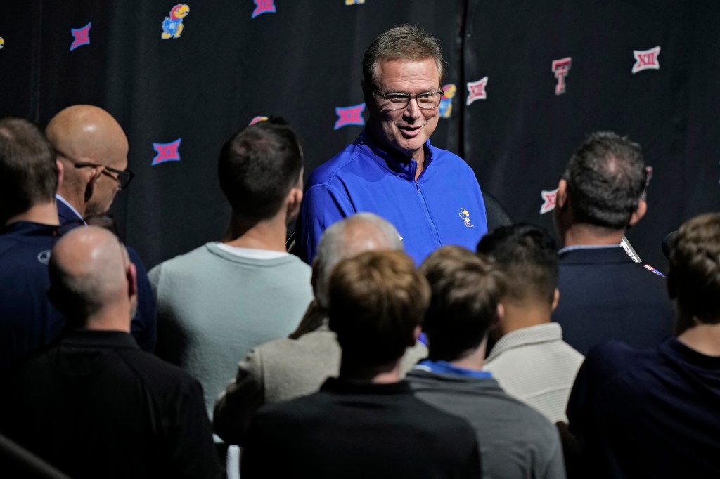 Big 12 basketball notes: Sanction-free, No. 1 Kansas eyeing Final Four run