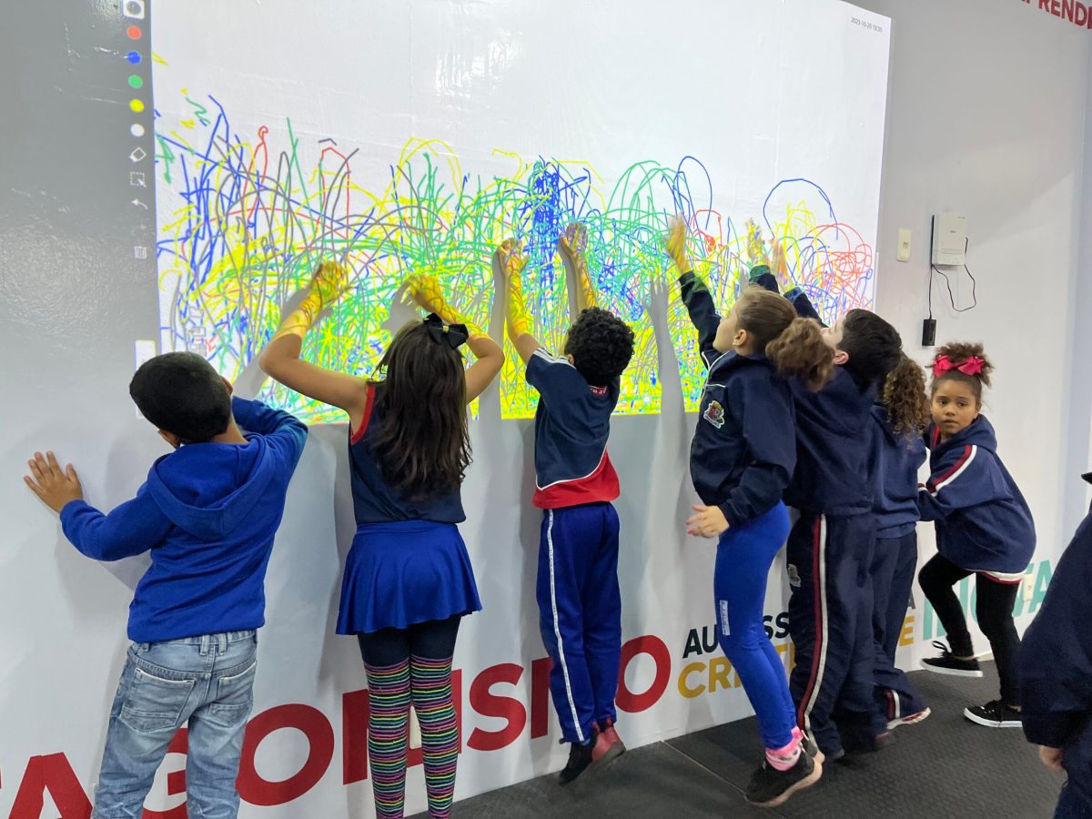 Centro de Inovação e Tecnologia Educacional de São José impulsiona aprendizado digital