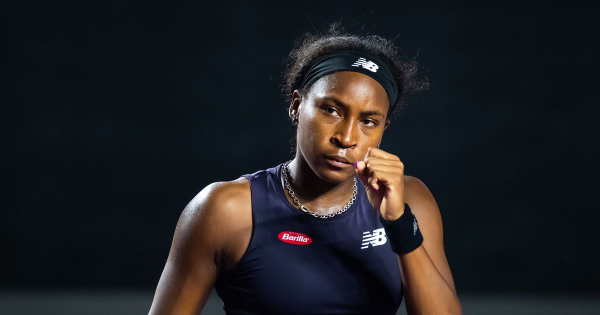 Gauff overpowers Jabeur to set showdown vs. Swiatek at WTA Finals