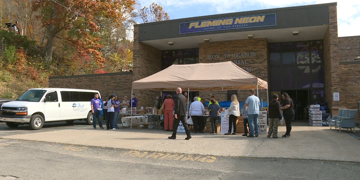 Groups gather give away clothes and food for flood survivors