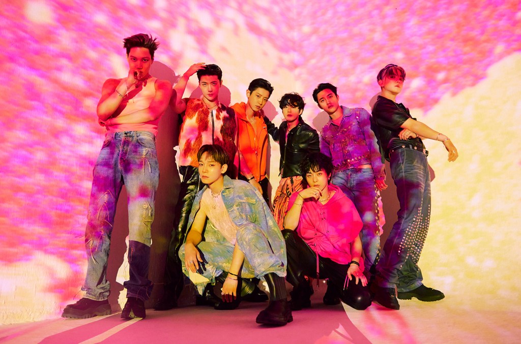 K-Pop Stocks Sink as Member of EXO Leaves for New Agency