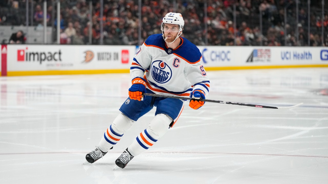 Oilers put forth ‘unacceptable’ effort, lose to Flyers in disheartening fashion