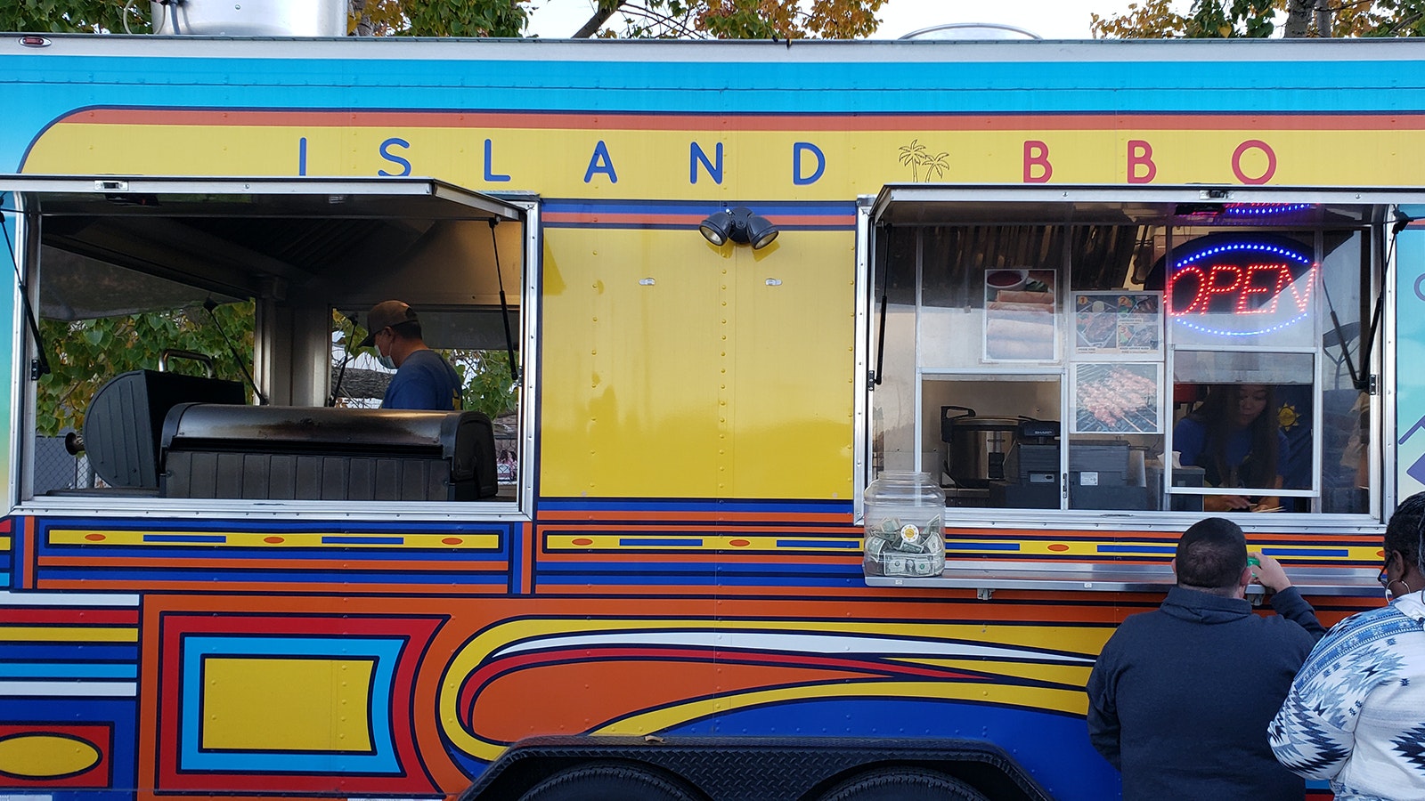 Foodies Flock To Rawlins For Wyoming’s Most Fabulous Food Trucks