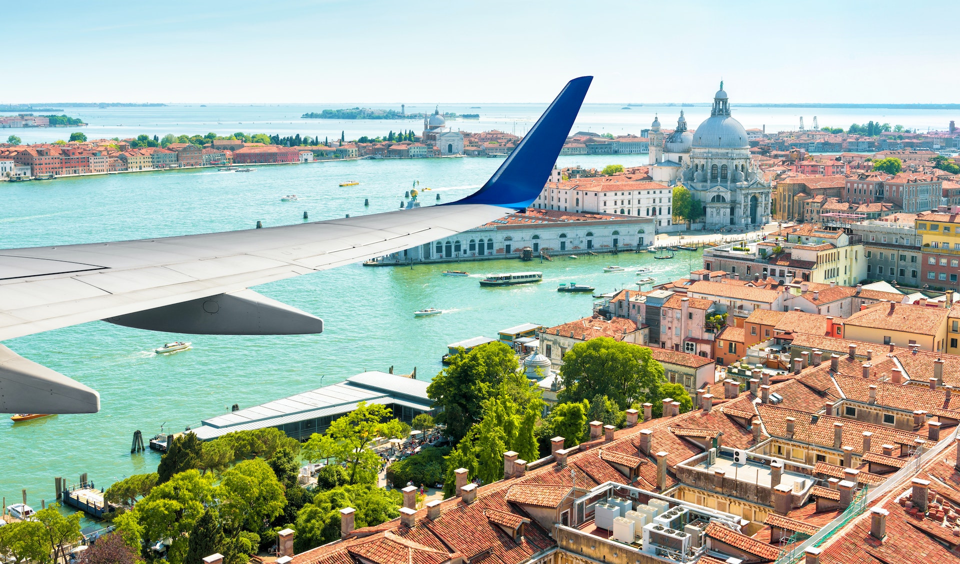 How to travel to Italy with points and miles