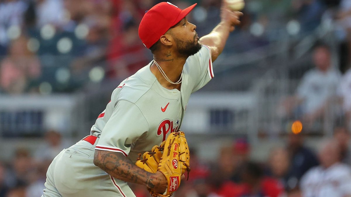 Phillies turn to Sanchez, not Walker, to start Game 4 of NLCS