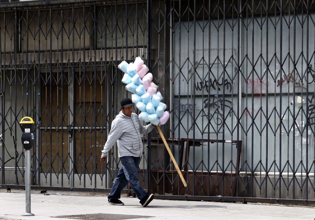 Late-Night Hot Dogs and Tacos Are Exempt From the Mission District’s Street Vendor Ban