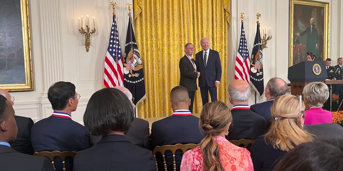 Neil Siegel Receives the 2023 National Medal of Technology and Innovation – USC Viterbi