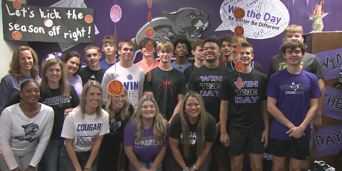 College Station boys’ basketball hosts media day