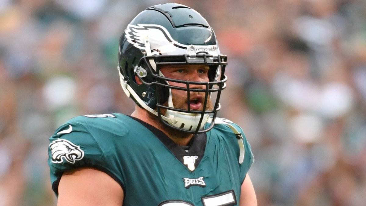 Eagles get a couple key players back at practice on Thursday