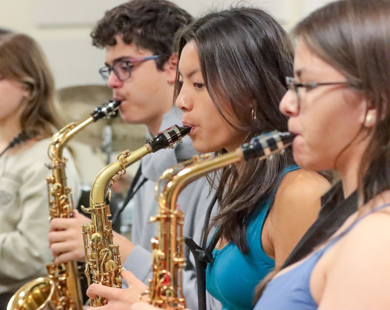 ‘Make the music dance’: How a Staten Island high school brings performing arts to life