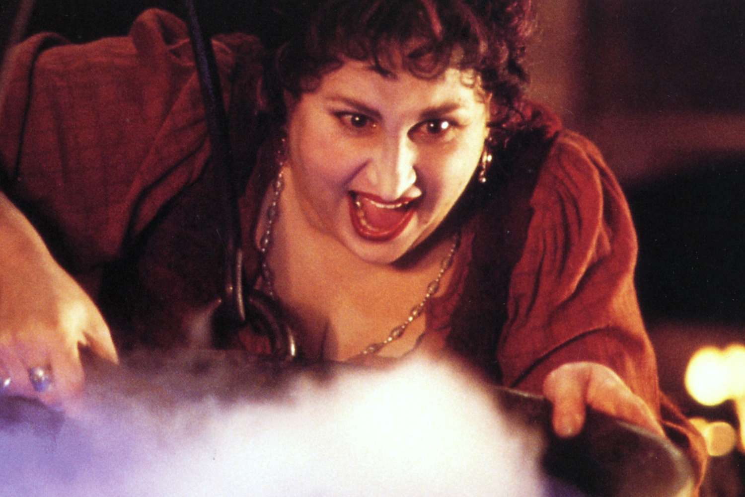 ‘Hocus Pocus’ director reveals child-stealing scene in first film we never got to see