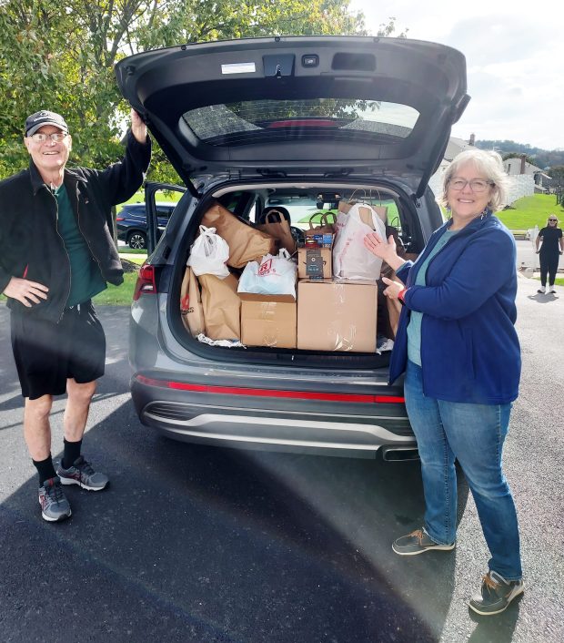 Neighborhood food drive donates 1,571 pounds to Boyertown Multi-Service