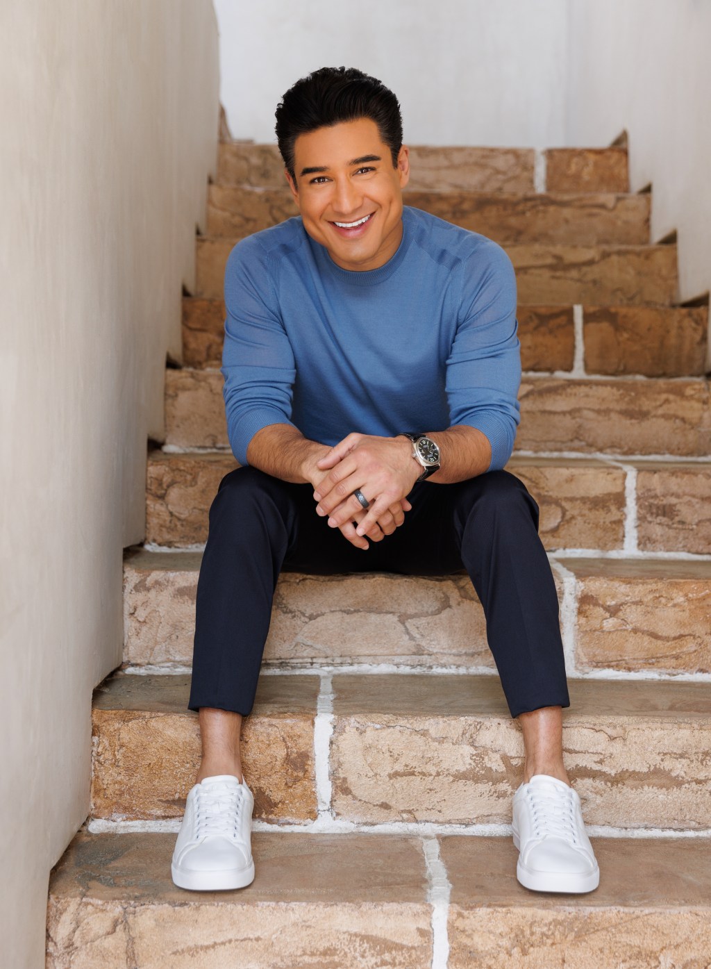 Mario Lopez Talks Sneakers, Taylor Swift and Celebrities