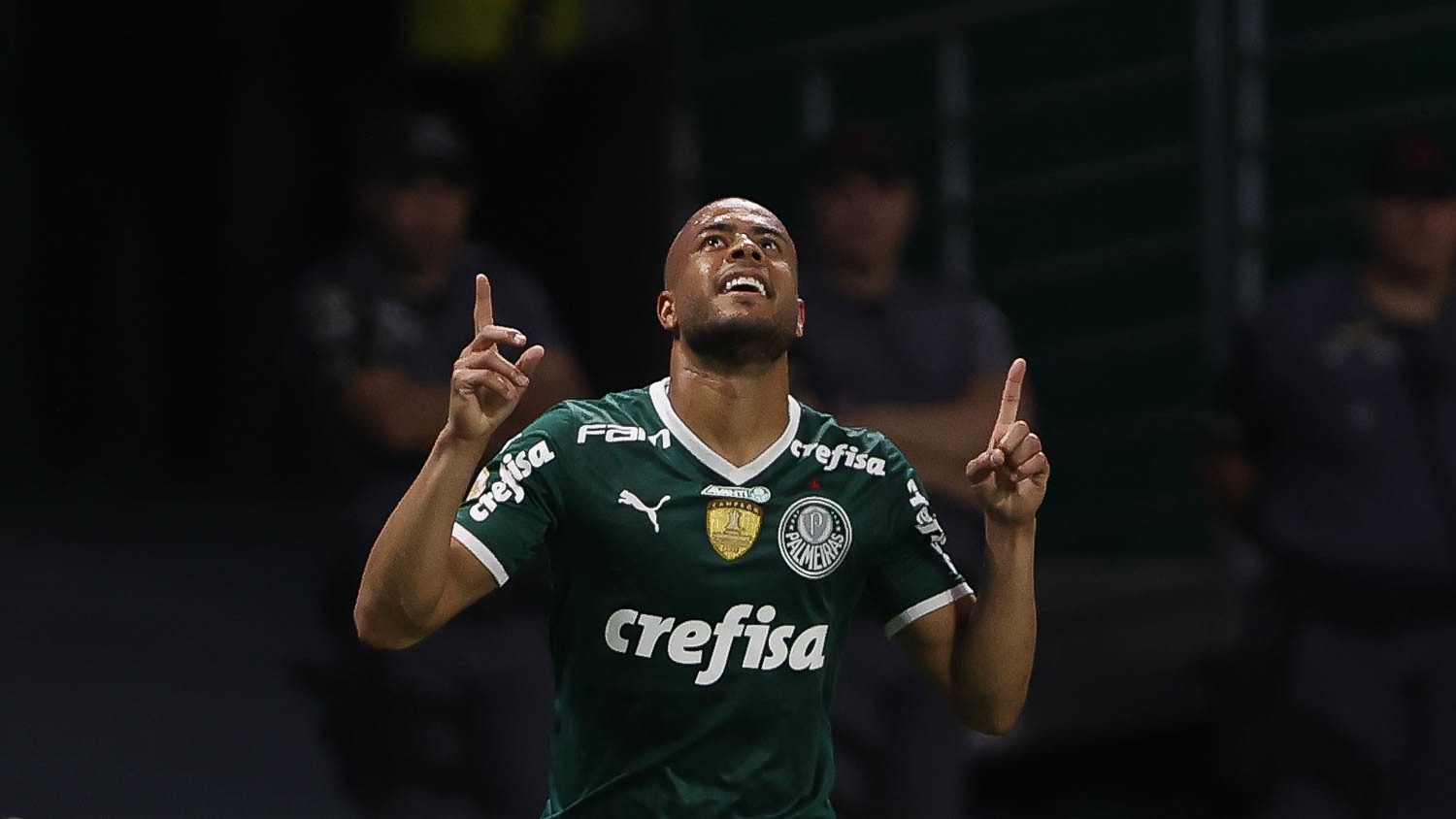 Pouca mídia e muito futebol: No clássico, Mayke completará 250 jogos pelo Palmeiras