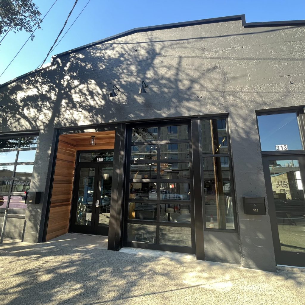 Food, Entertainment and Good Times at the Cove Restaurant in Downtown Olympia