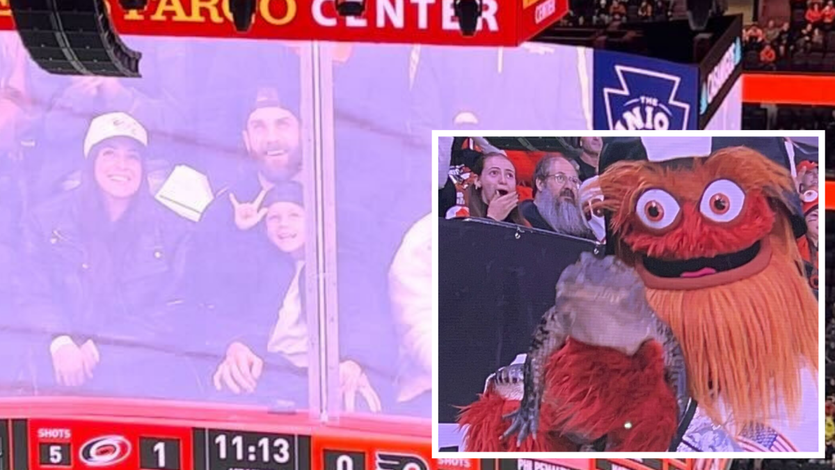 Bryce Harper, Wally the alligator make appearances at Flyers game