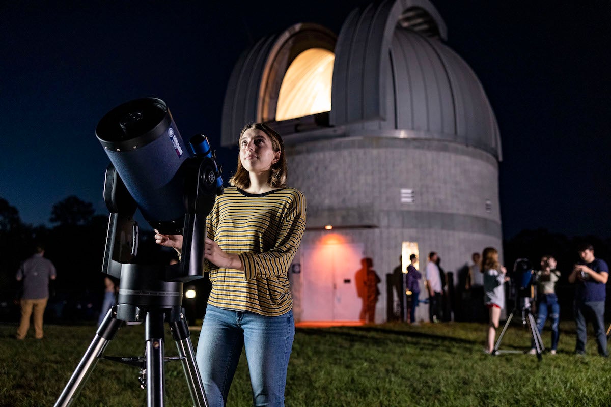 UCF Hosts Telescope Event for International Observe the Moon Night | University of Central Florida News