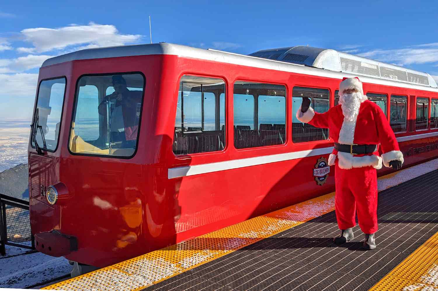 These Are 2 of the Best Holiday Train Rides for Journeying Through the U.S. West With Santa