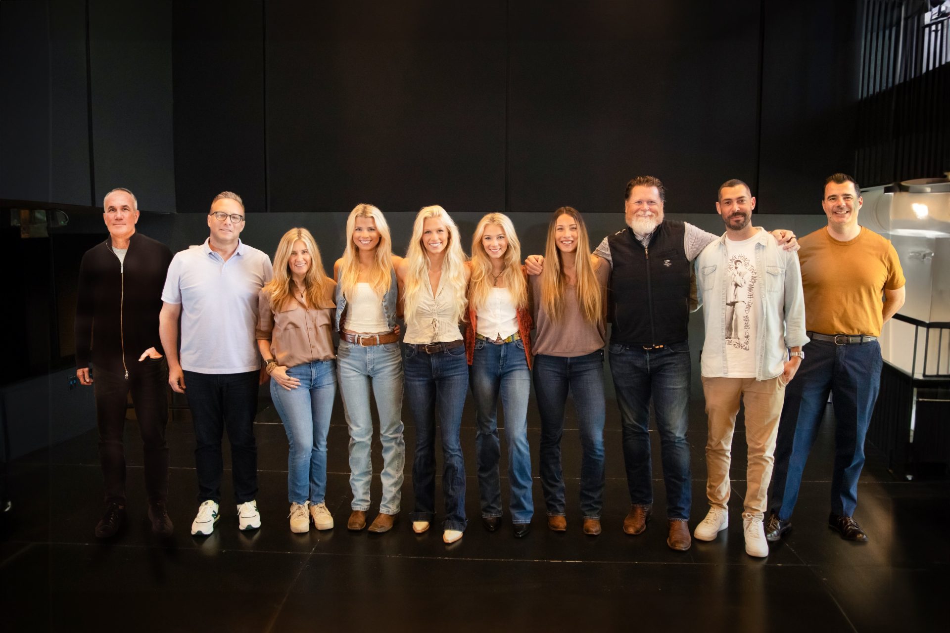 The Castellows Sign With Warner Music Nashville / Warner Records