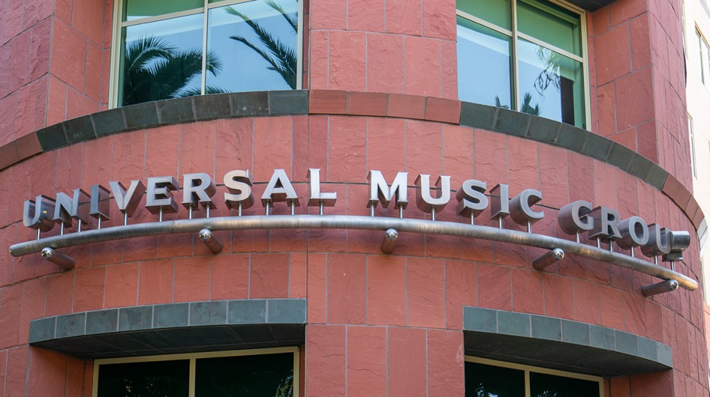 Universal Music Group Q3 Revenue Hits $3B on Subscription Gains, Taylor Swift Dominance