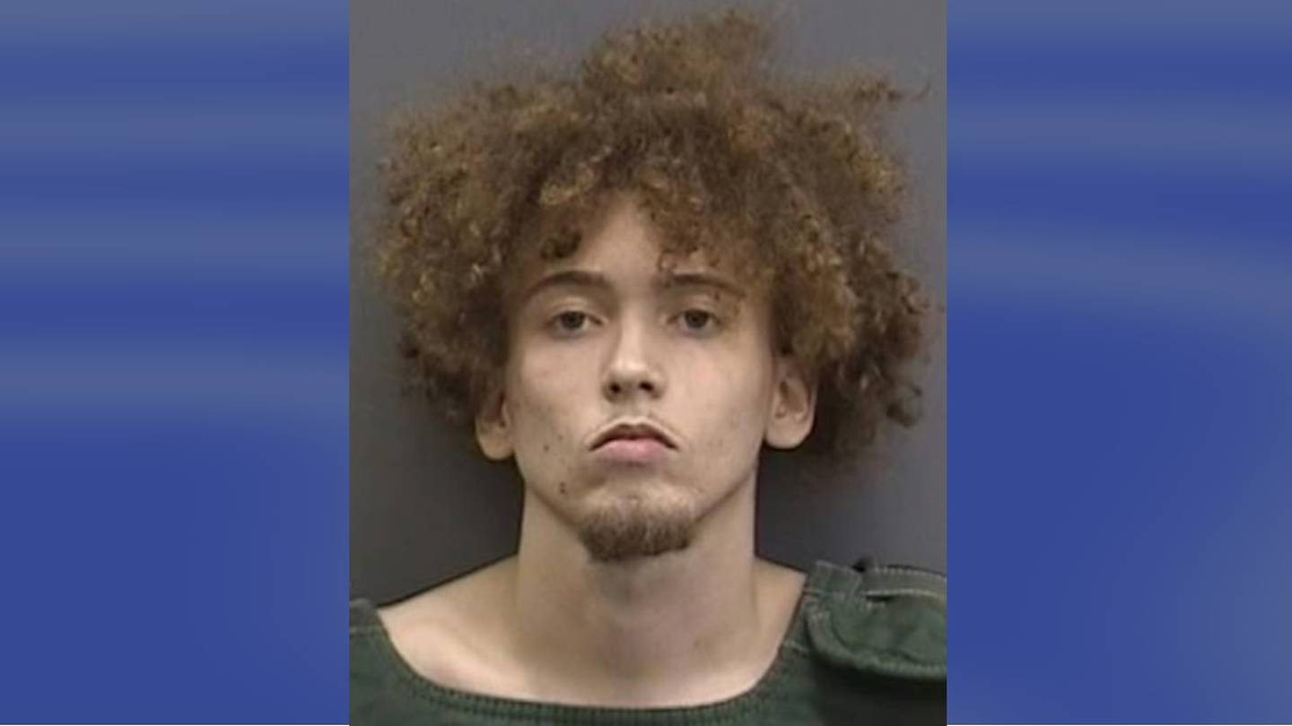 2 killed, 16 injured in shooting in Tampa entertainment district; suspect in custody