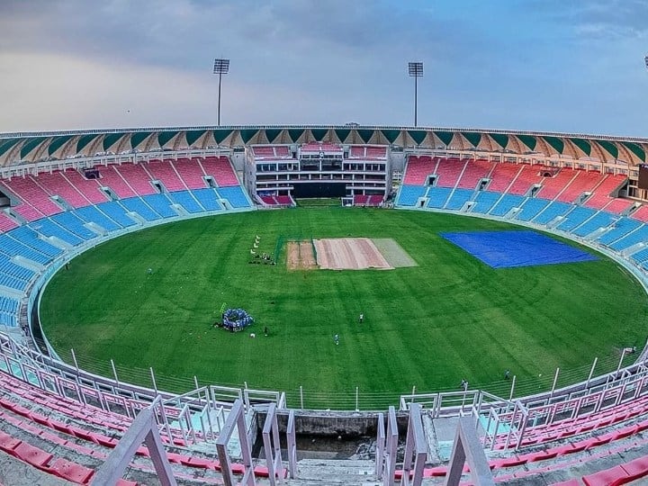 World Cup 2023: लखनऊ की धीमी पिच पर होगी ऑस्ट्रेलिया और दक्षिण अफ्रीका की भिड़ंत, जानें एकाना क्रिकेट स्टेडियम की पिच रिपोर्ट
