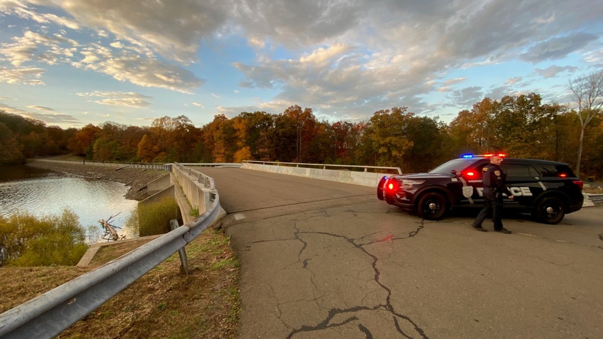 5 people injured after car goes off road near Castle Craig in Meriden