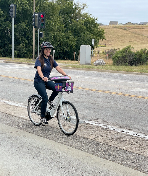 Cruzin’ to Campus: Five Essential Bicycle  Safety Tips for Slugs