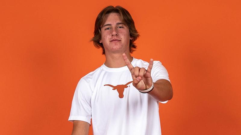 Men’s Tennis signs prep standout Burnett – University of Texas Athletics