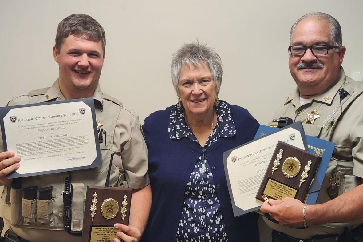 Deputies Honored for Saving Woman Found in Submerged Car with Only ‘Her Nose and Mouth Above Water’