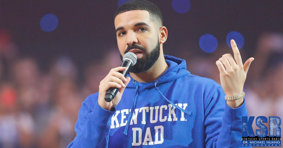 WATCH: Kentucky men’s basketball receives gift from Drake