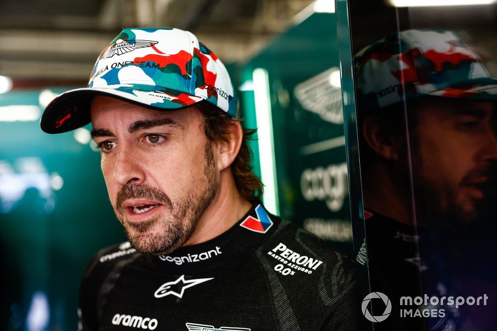 Alonso admits he’s “not doing a good job” with tricky Aston Martin F1 car