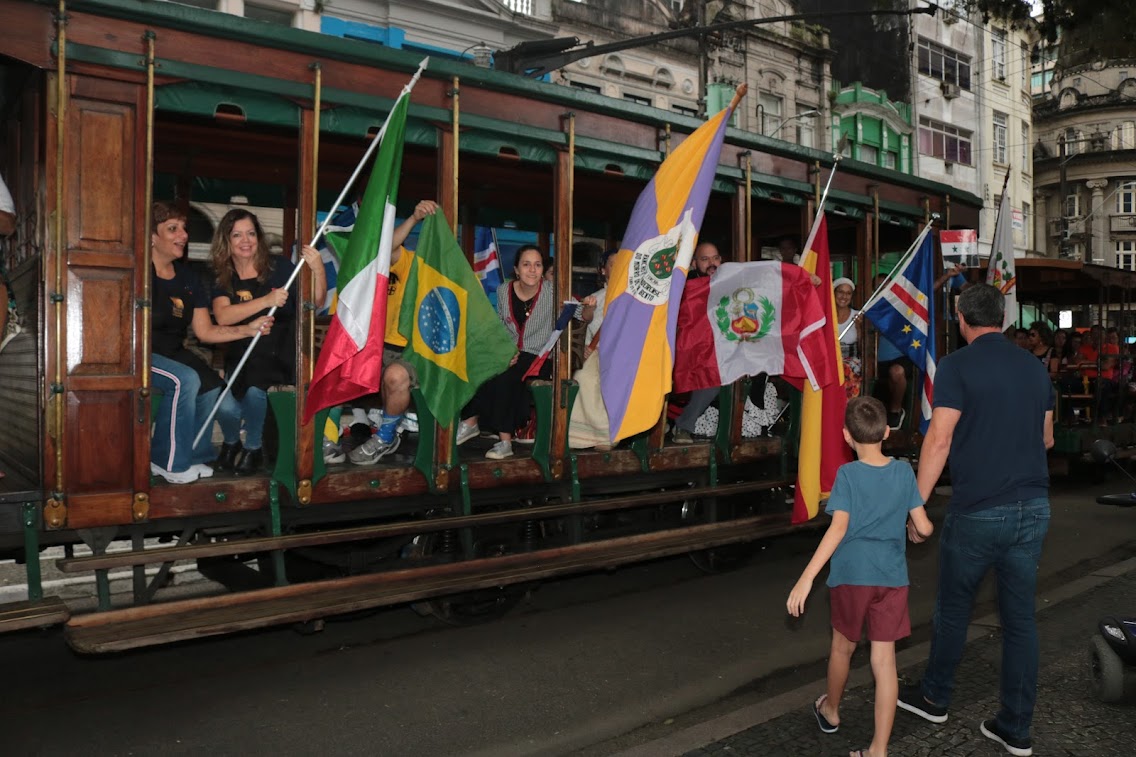 Sabores, sons e cultura dos imigrantes são atrações do Centro Histórico de Santos até domingo