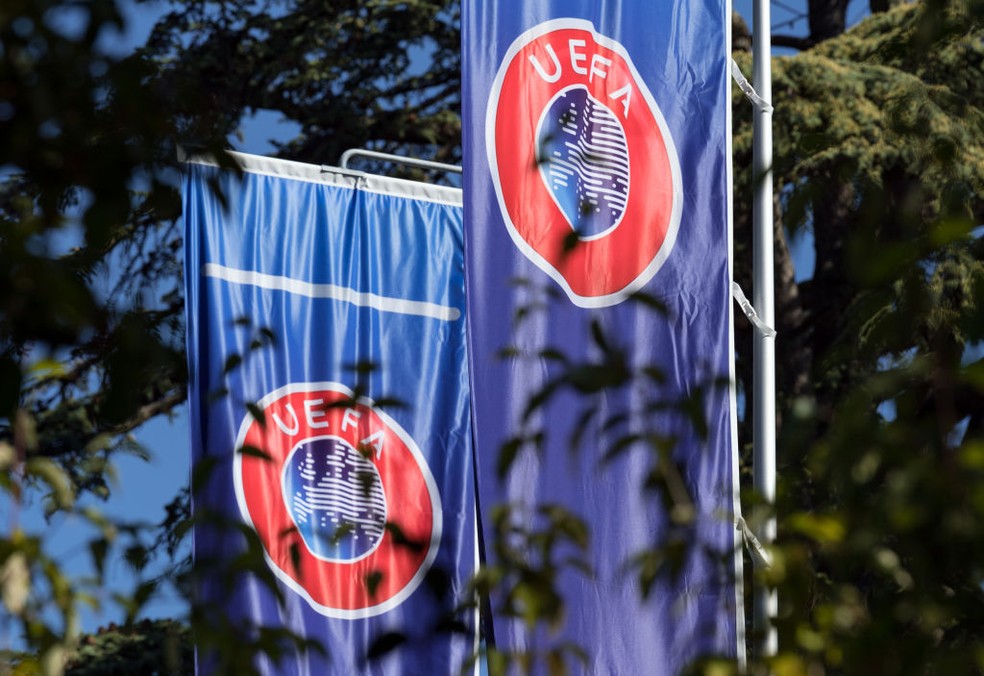 Uefa desiste de reintegrar equipes russas sub-17; Ucrânia agradece