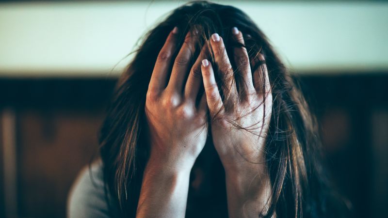 Intrusive thoughts: What they are and how to manage them