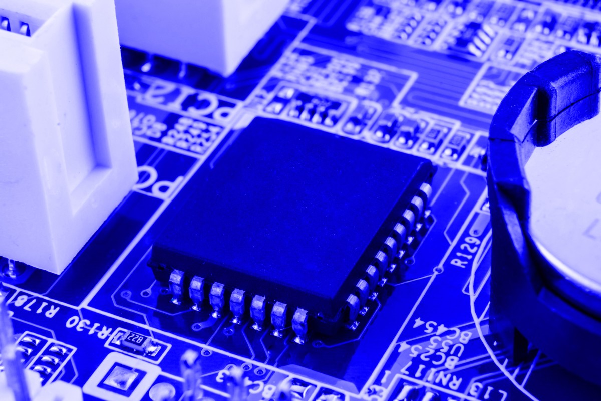 Tecnologia de chip RISC-V surge como nova batalha na guerra tecnológica entre EUA e China