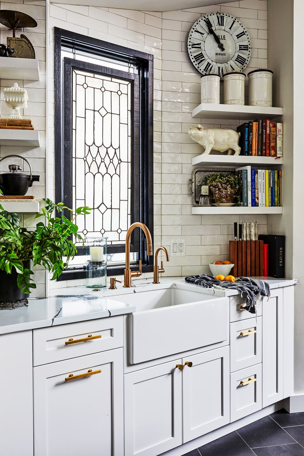 All the Inspiration You Need to Give Open Kitchen Shelving a Try