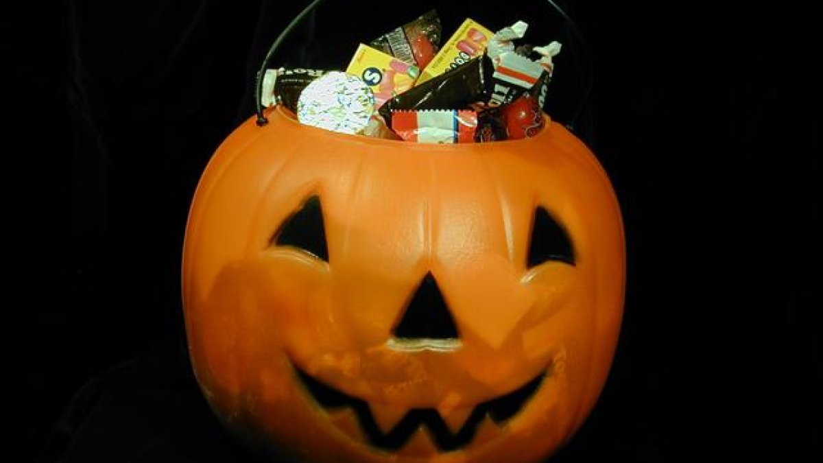 Halloween candy calories can add up frighteningly fast if you’re not careful