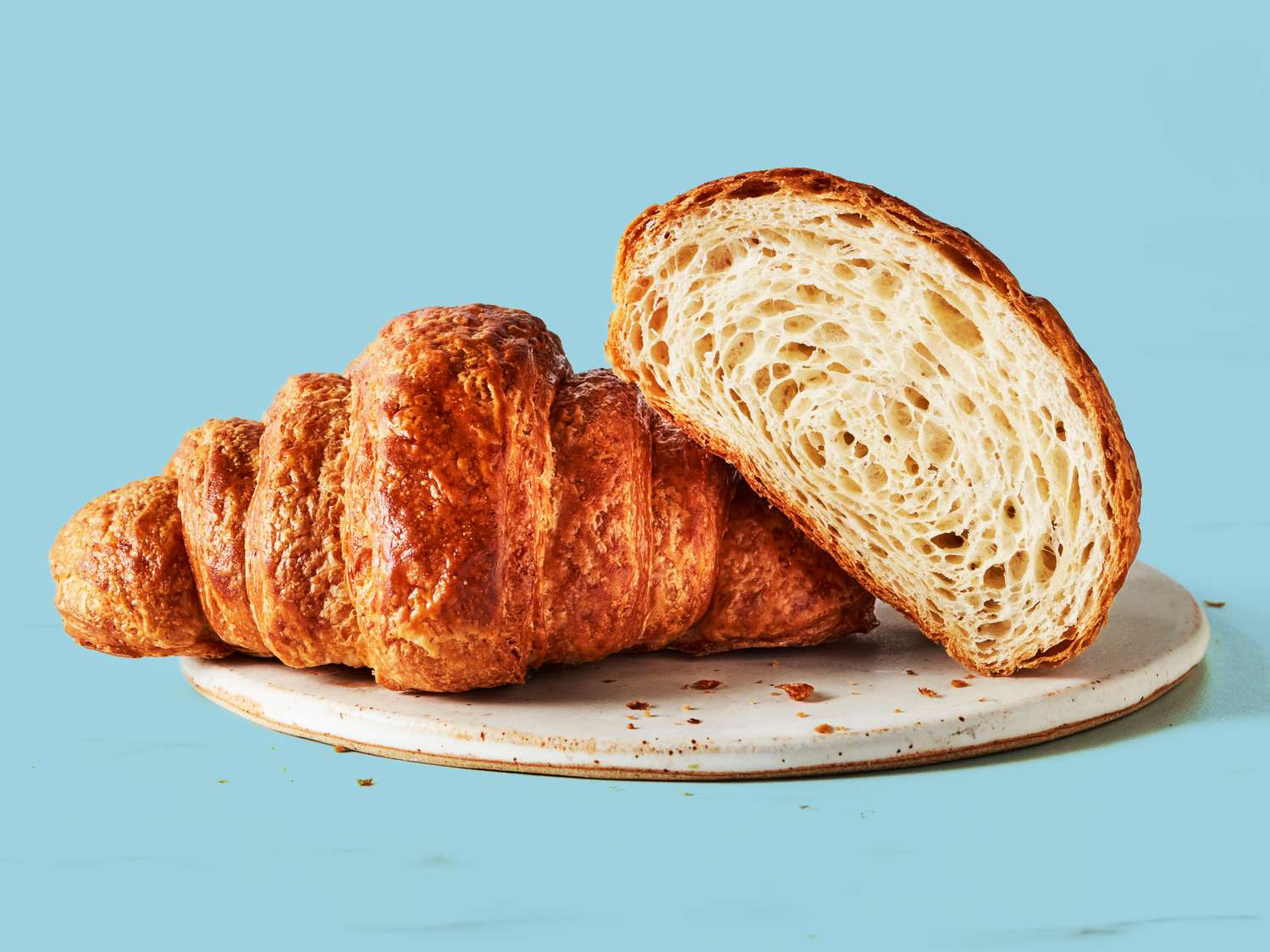 It’s Hard to Believe These Copy-Cat Croissants Are Actually Healthy—and They Can’t Stop Selling Out