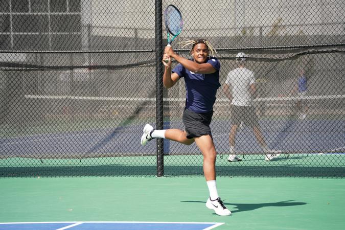 Utah State Men’s Tennis Goes Undefeated in Singles on Day One of the General Patton Invite – Utah State University Athletics