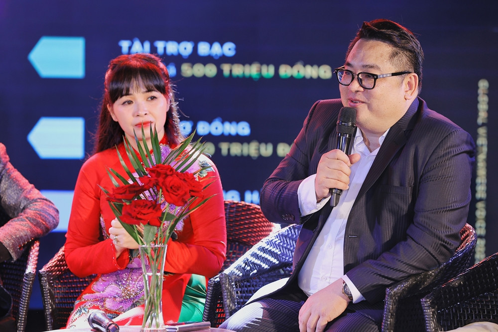 Ca sĩ Trang Nhung vắng bóng showbiz vì sinh 4 người con và quản lý 5 công ty