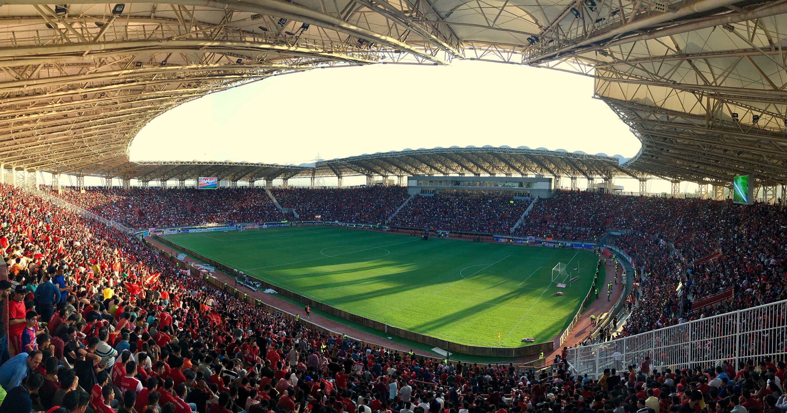 Jogos de hoje: 3 palpites em apostas para futebol