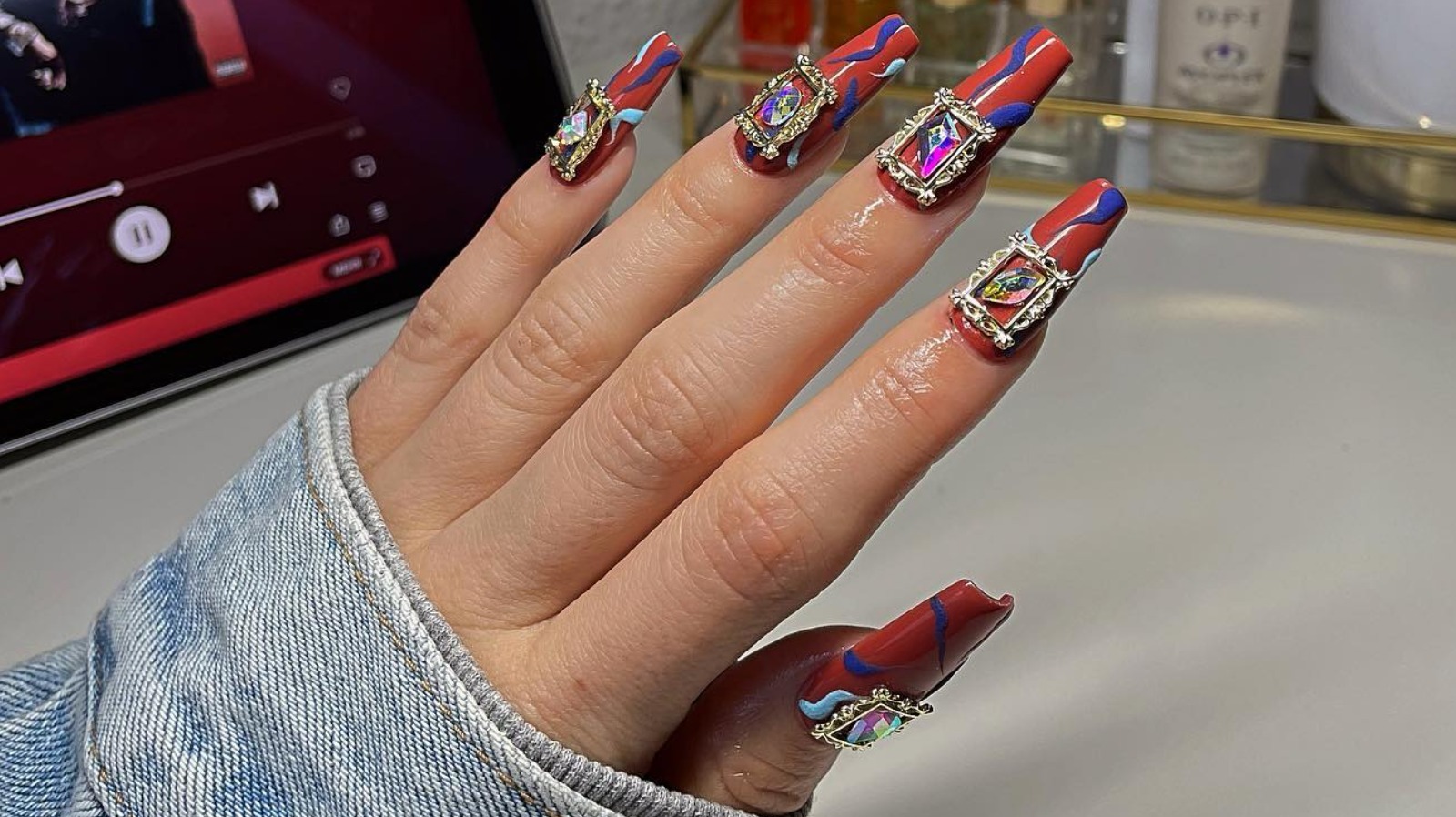 Bring More Bling To Your Look With The Flashy Nail Jewelry Manicure Trend