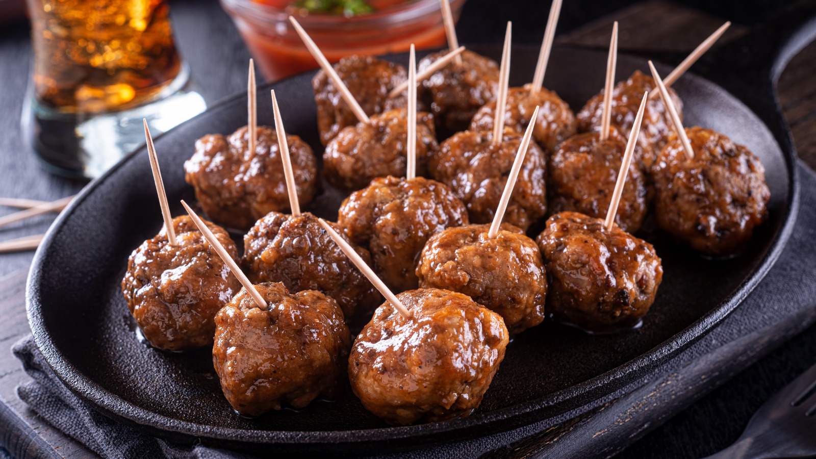 The Unexpected Ingredient That Will Totally Change The Way You Cook Meatballs