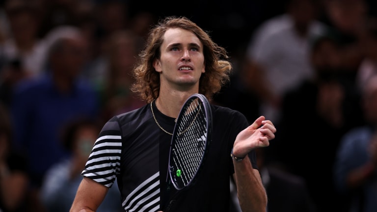 Turin contenders Alexander Zverev, Hubert Hurkacz survive Paris openers; Fritz withdraws